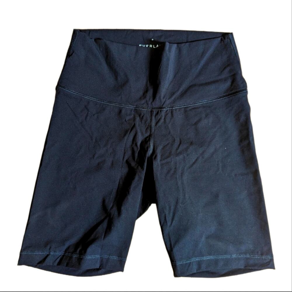 Everlane The Perform Ethically Made Sustainable Recycled Bike Shorts M NWOT